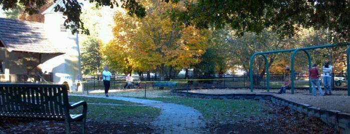 Little Laurel Green Park is one of Caitlyns List.