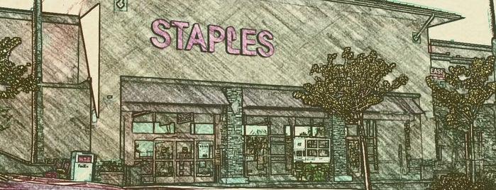 Staples is one of Lieux qui ont plu à Katie.