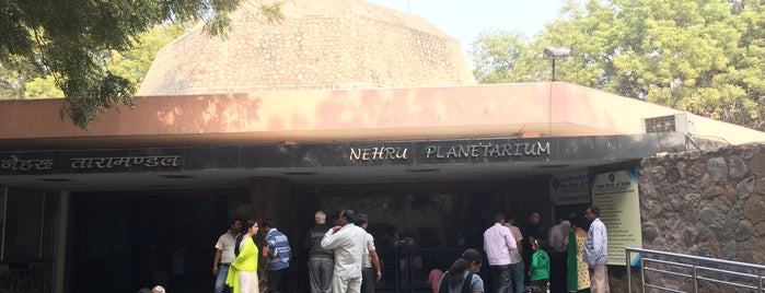 Nehru Planetarium is one of Active Spots (better ways to timepass).