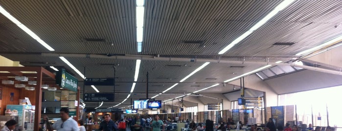 Aeroporto Internacional de Manaus / Eduardo Gomes (MAO) is one of Airports.