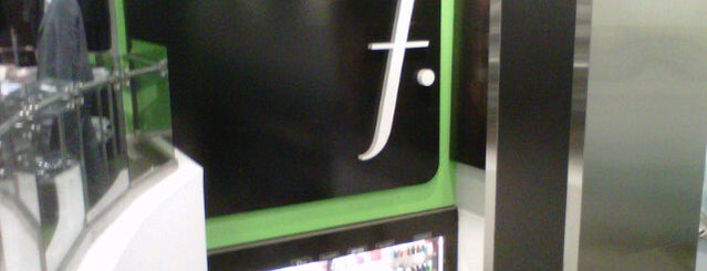 Falabella is one of Nicoさんのお気に入りスポット.