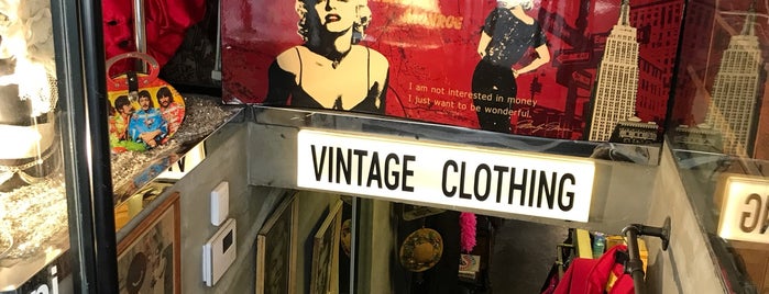 Eleni Vintage Galata is one of Aylinさんのお気に入りスポット.
