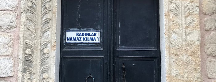 Osmanlı Camii is one of สถานที่ที่ Aylin ถูกใจ.