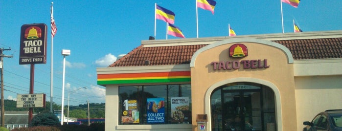 Taco Bell is one of Orte, die Mike gefallen.
