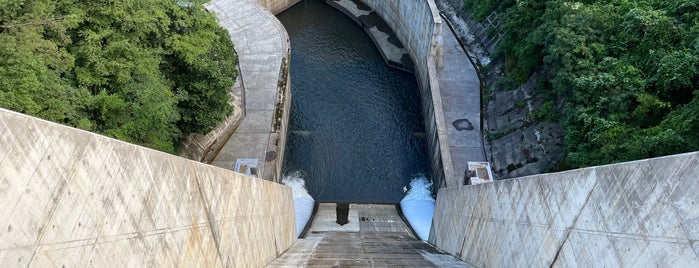 浜田ダム / 桜湖 is one of ダムカードを配布しているダム（西日本編）.