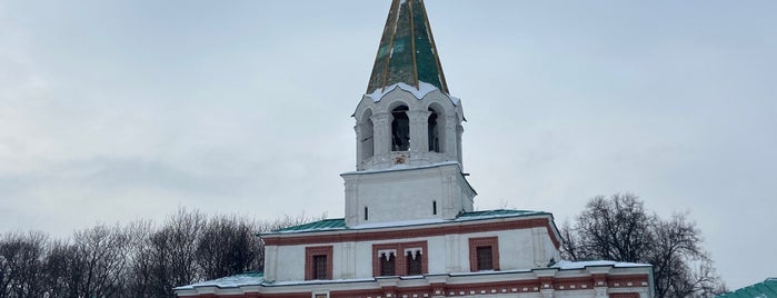 Дворцовые (передние) ворота is one of Москва.