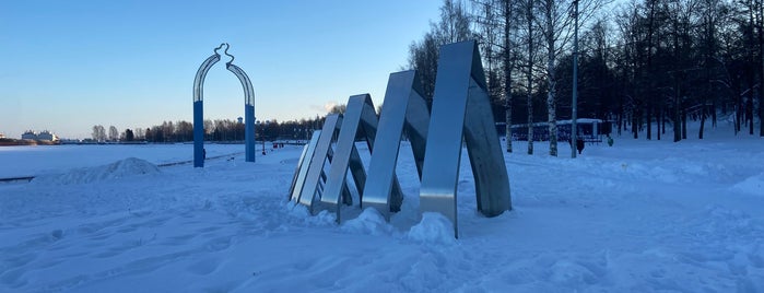 Волна дружбы is one of Скульптуры Онежской набережной.