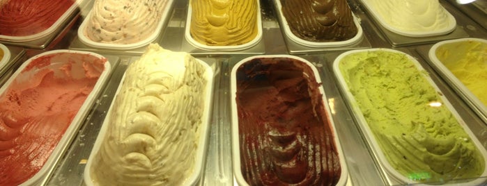 Uğurlu Ice Cream & Cafe is one of تركيا.