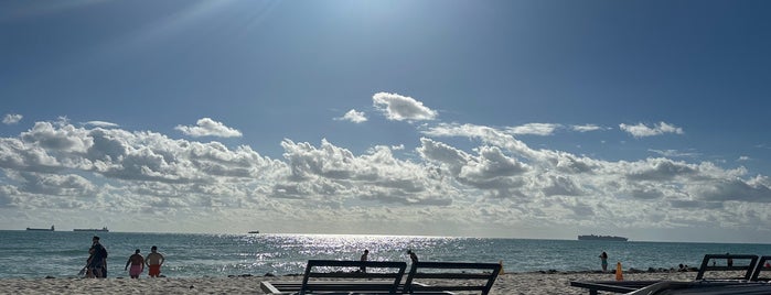 Shelbourne Beach is one of Lugares favoritos de Lara.