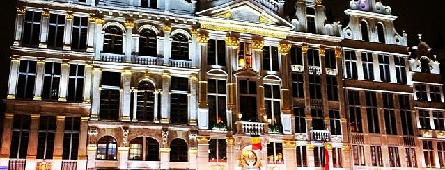 Grand Place is one of Bruxelles 2013.