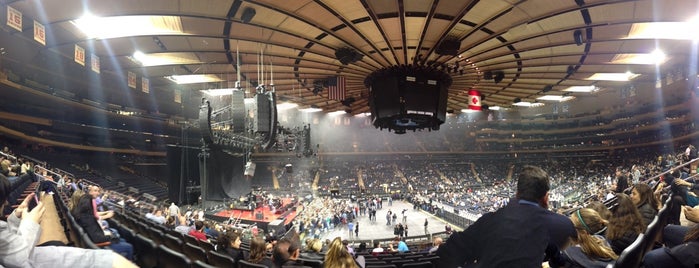 Madison Square Garden is one of Visiter New-York.