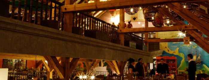 Hacienda Hôtel & Restaurant-Bar is one of Tempat yang Disimpan Markus.
