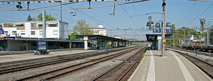 Bahnhof Effretikon is one of ZVV S2: Effretikon <=> Ziegelbrücke.