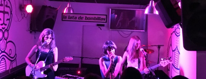 La lata de bombillas is one of Bares concierto en Zaragoza.