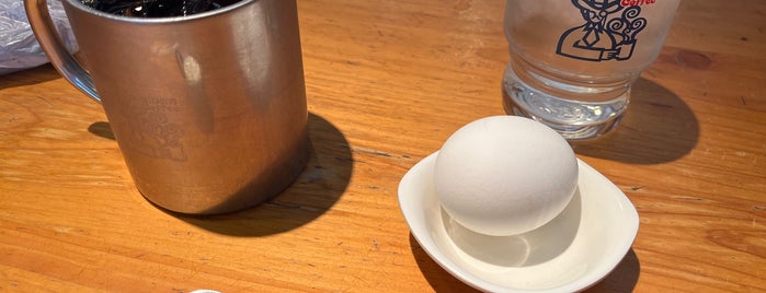 Komeda's Coffee is one of 車載クラスタにしか分からないべニュー.