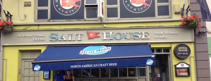 The Salt House is one of bars.