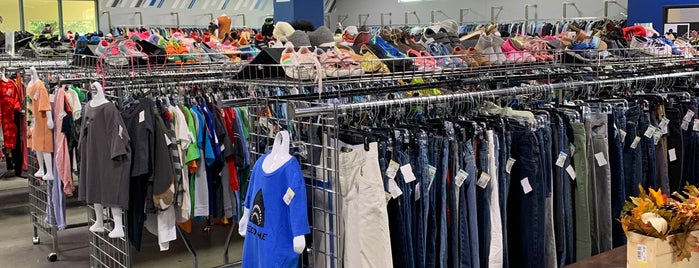 Goodwill (WaterFord Lakes) is one of My hometown: regular here :).