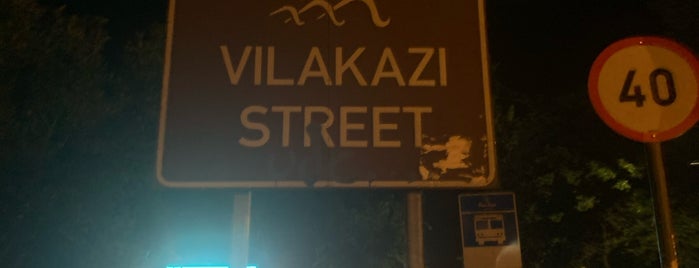 Vilakazi Street is one of Lugares favoritos de Lene.e.