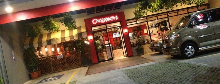 Chopsticks is one of สถานที่ที่ Luis ถูกใจ.