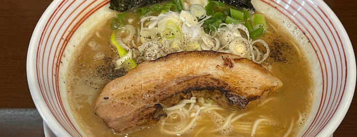 山麺 is one of ラーメン屋.