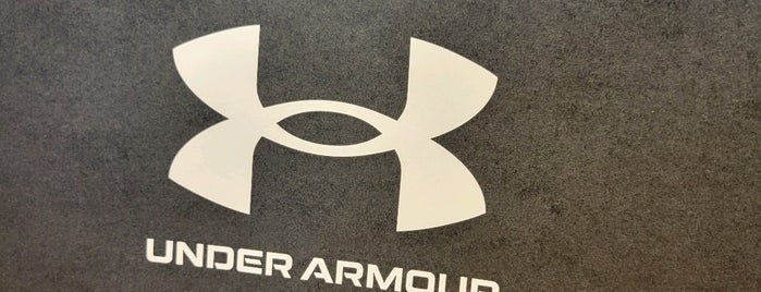 UNDER ARMOUR BRAND HOUSE 心斎橋 is one of Osaka Target.
