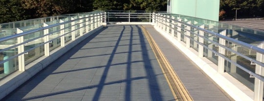 幕張シーサイドデッキ is one of 幕張周辺の橋・交差点・通り.