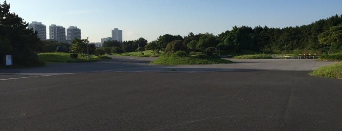 Makuhari Seaside Park is one of 千葉マリンマラソン　ポイント.