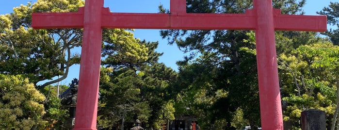 玉﨑神社 is one of ロケ地「打ち上げ花火、下から見るか？横から見るか？」.