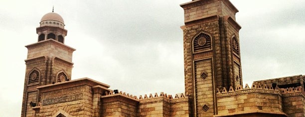 Burhani Masjid is one of Ziyarat of the Mesjids in UAE by Al Azari.