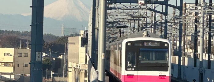 Shin-Keisei Shin-Kamagaya Station is one of Kamagaya.