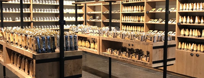 Golden Age Cheese is one of Amsterdam.
