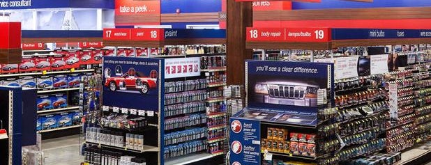 Pep Boys Auto Parts & Service is one of Toddさんのお気に入りスポット.