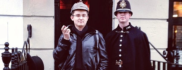 The Sherlock Holmes Museum is one of London Calling.