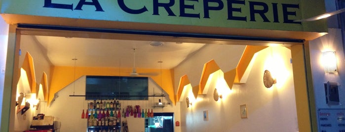 La Creperie is one of สถานที่ที่บันทึกไว้ของ Kimmie.