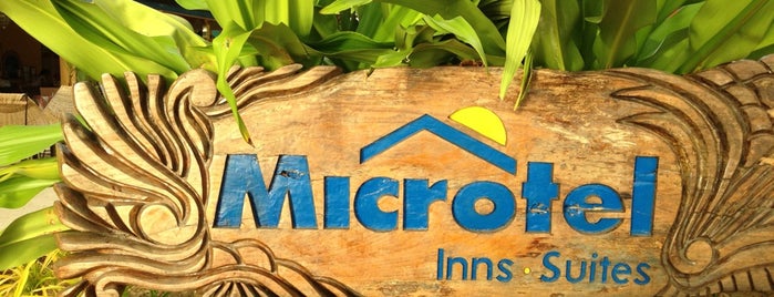 Microtel Inn & Suites by Wyndham is one of สถานที่ที่ Radim ถูกใจ.