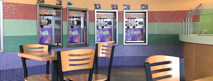 Yochill Frozen Yogurt is one of Aubrey Ramon: сохраненные места.