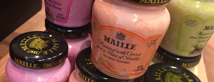 Maille Mobile Mustard Bar is one of foodie things.