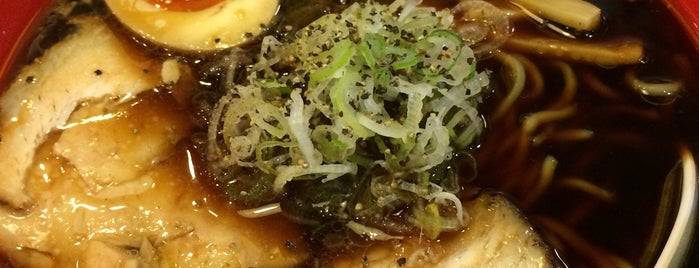 富山ブラック 麺家いろは is one of 16 kyoto.