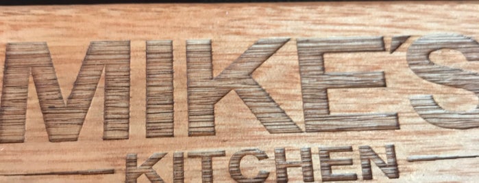 Mike's Kitchen is one of Lieux qui ont plu à Mache.