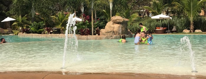 Piscinas Santa Clara Eco Resort is one of สถานที่ที่ Tati ถูกใจ.