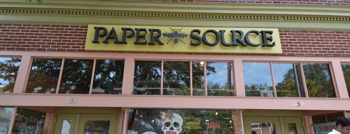 Paper Source is one of Locais curtidos por Lauren.