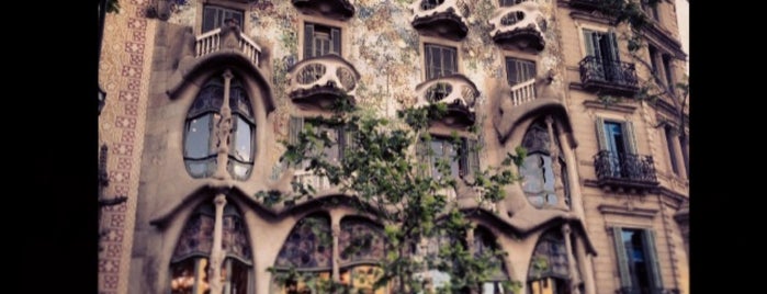 Casa Batlló is one of Around The World.
