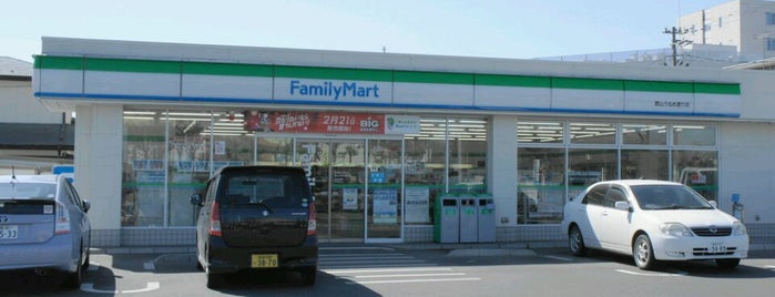 FamilyMart is one of コンビニ (Convenience Store).