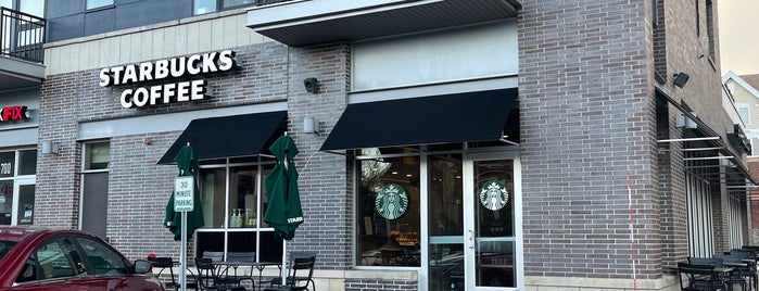 Starbucks is one of Must-visit Coffee Shops in Minneapolis.