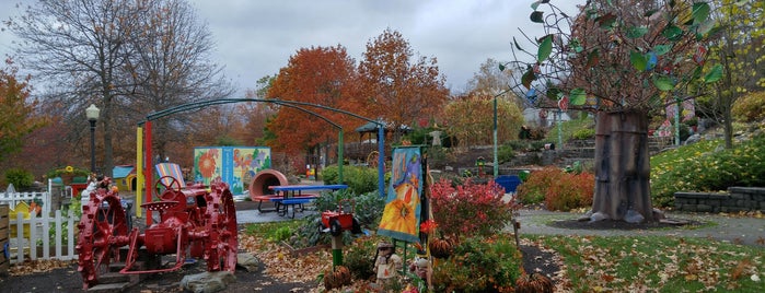 Storybook Garden is one of Books for Bearcats.