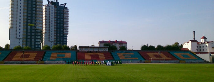 Стадион «Торпедо» is one of спис.