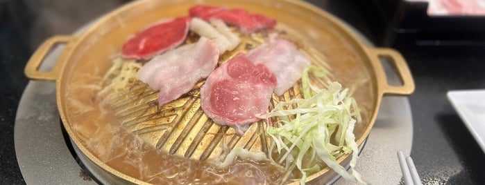 บาร์บีคิว พลาซ่า is one of ร้านอาหาร.