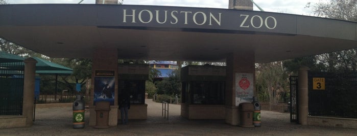 Houston Zoo is one of ∵ї∵ PΣΠΠΨ  ρℓα¢єѕ  ∵ї∵.