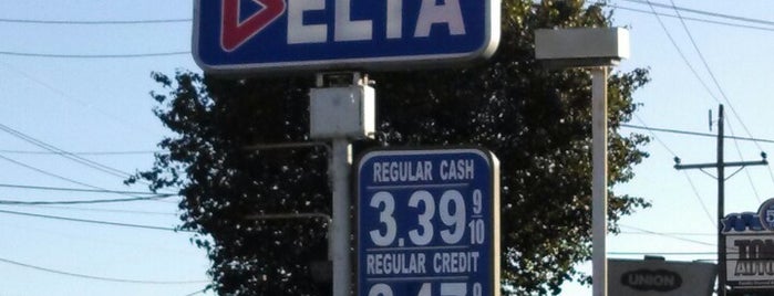 Delta Gas Station is one of Places.