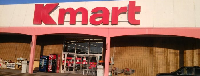 Kmart is one of Tempat yang Disukai Lizzie.